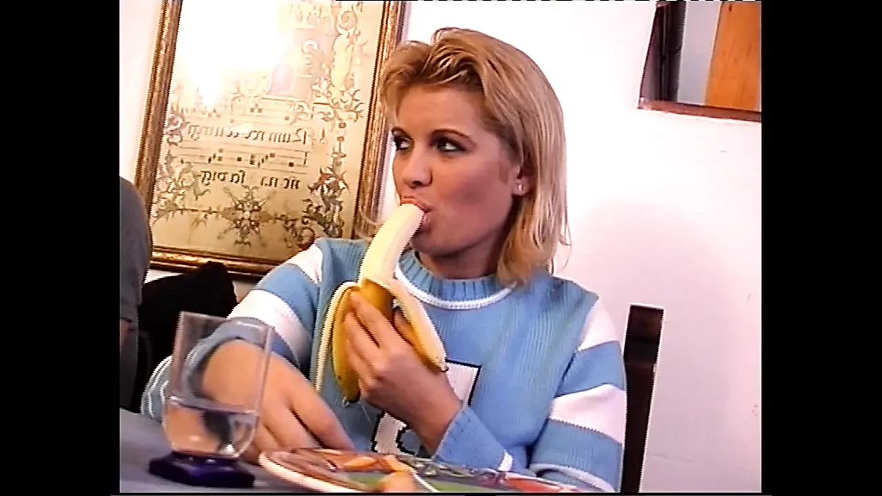 Intense Wild Anal Orgy for Nasty Italian Sluts